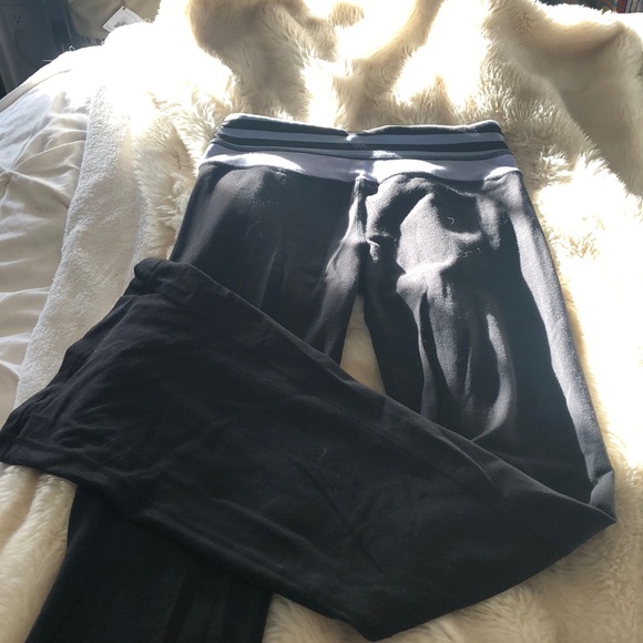 Lululemon pants - Picture 3 of 3